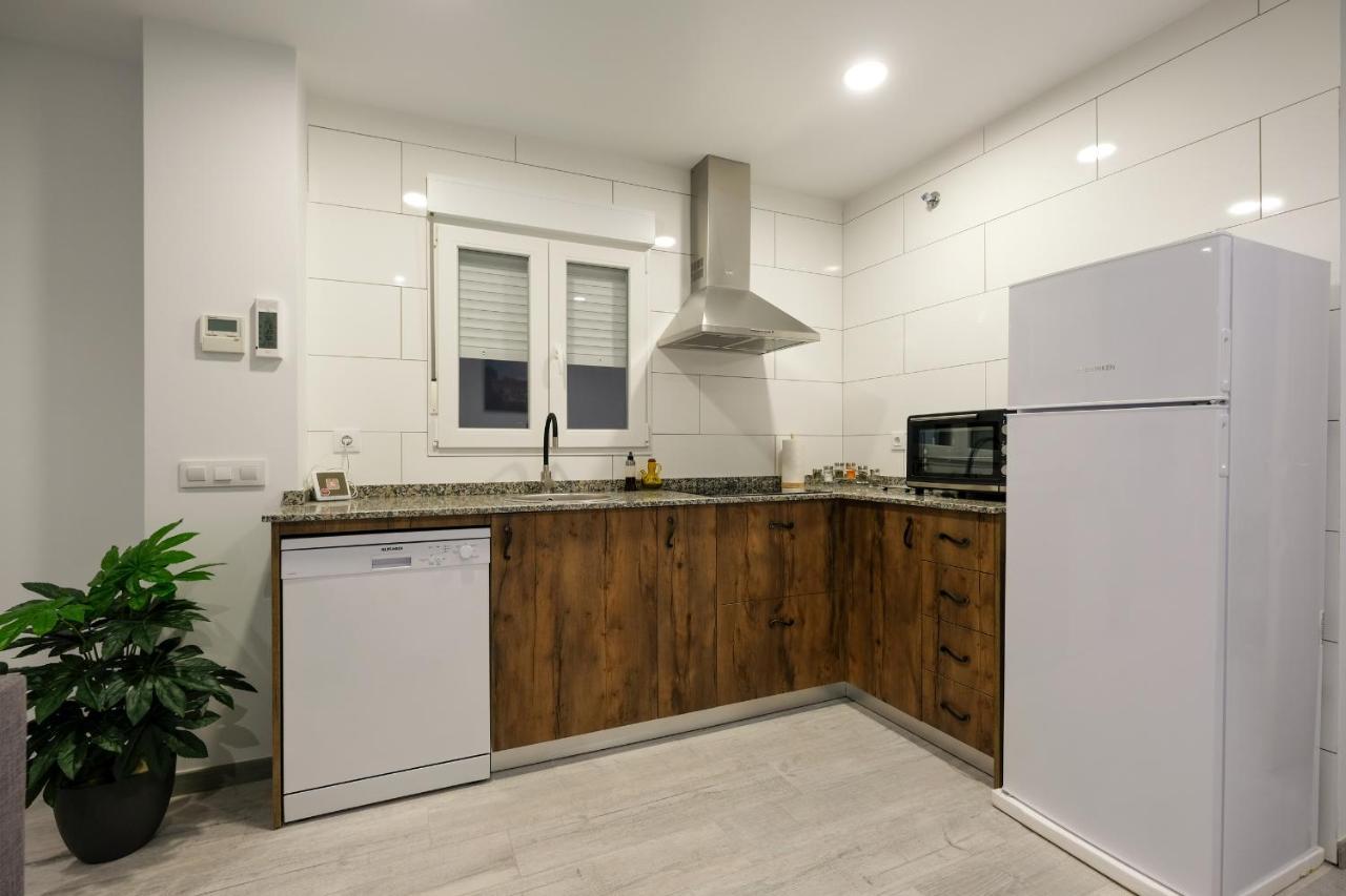 Gegant De Pedra Apartaments Adzaneta Экстерьер фото