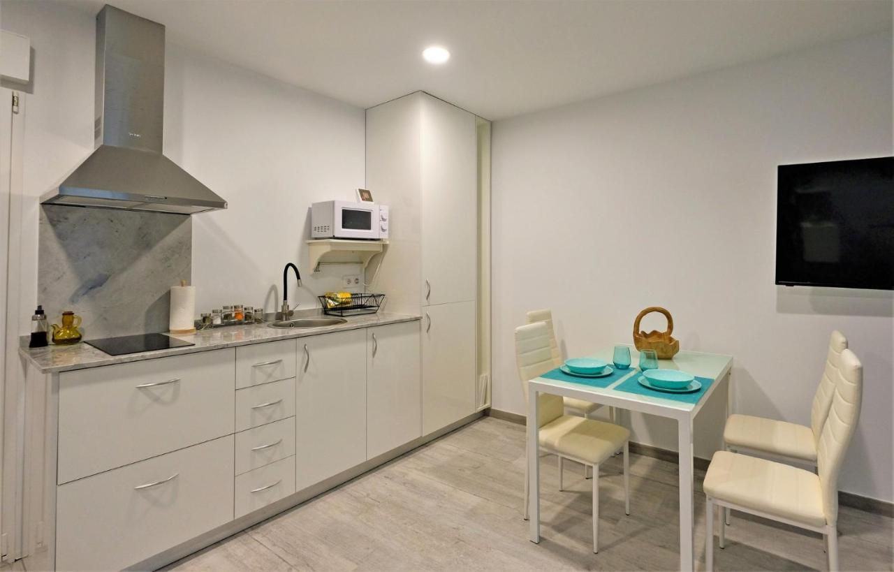 Gegant De Pedra Apartaments Adzaneta Экстерьер фото