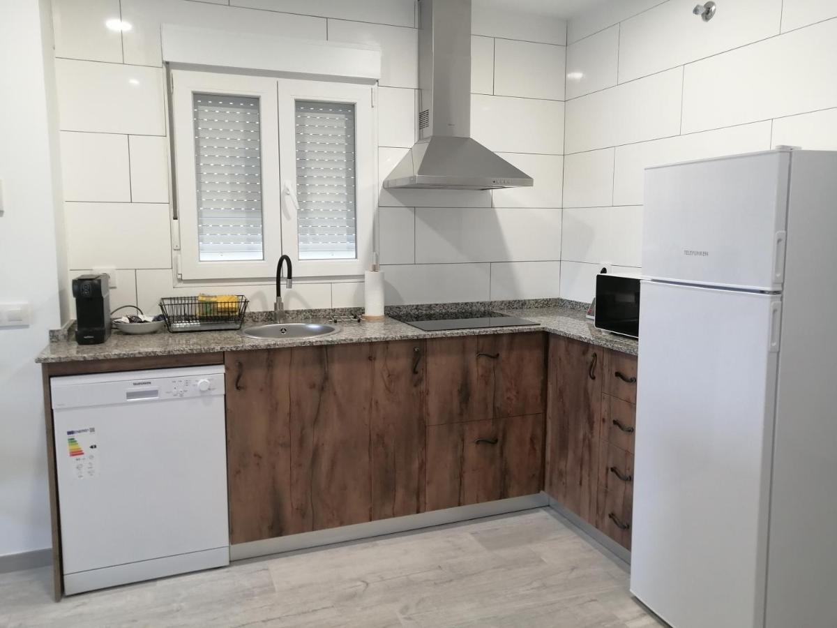 Gegant De Pedra Apartaments Adzaneta Экстерьер фото