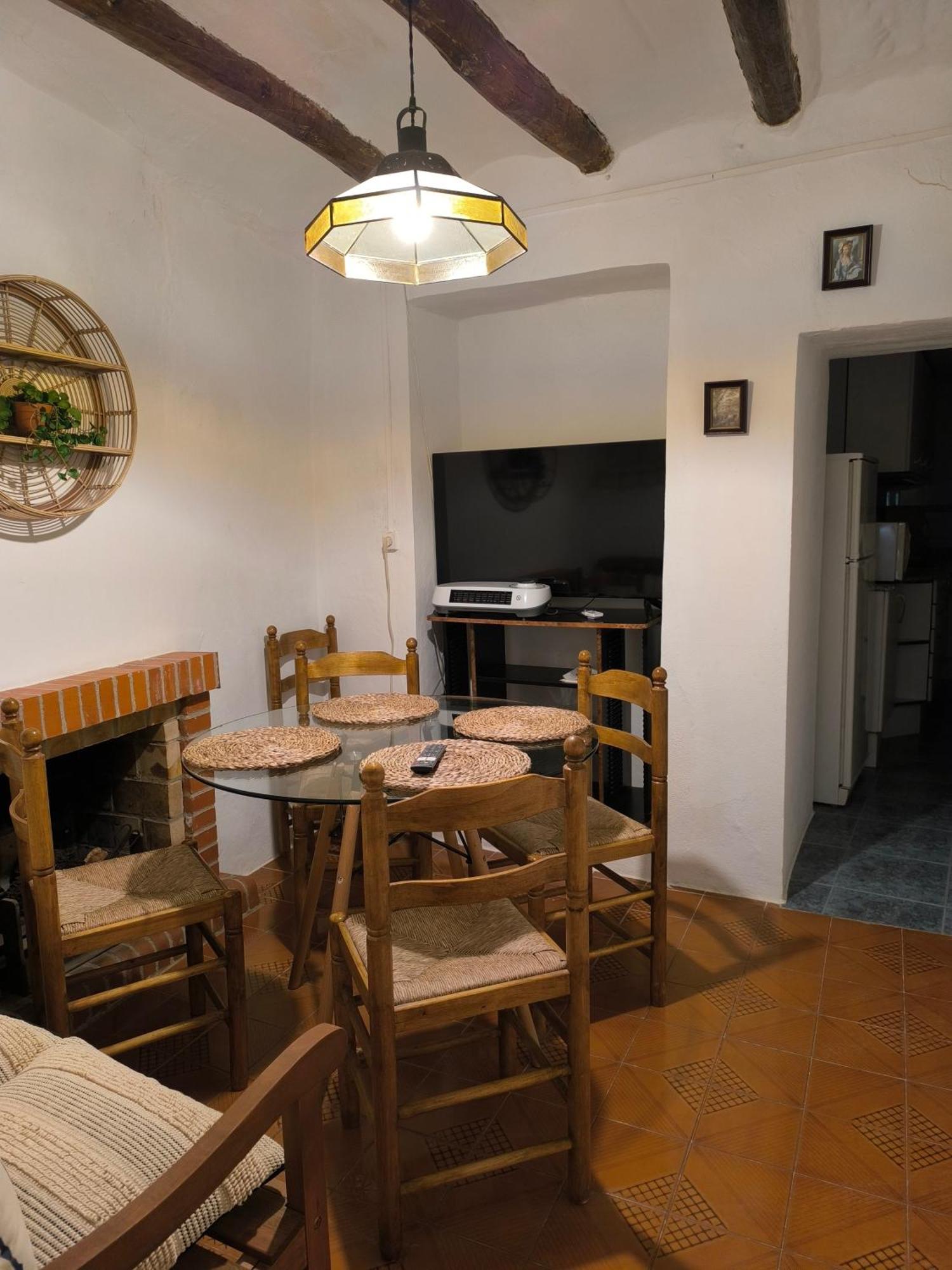 Gegant De Pedra Apartaments Adzaneta Экстерьер фото